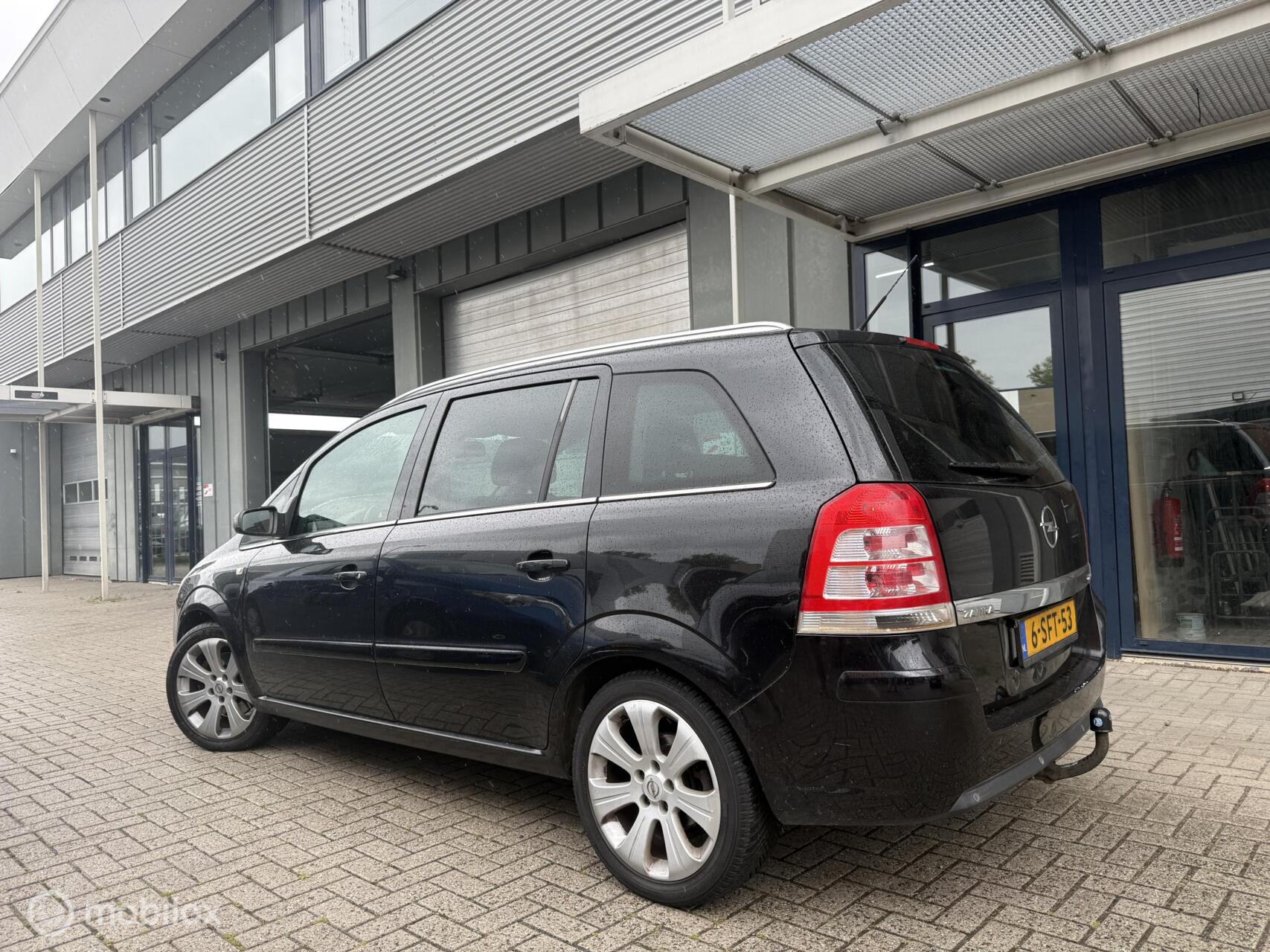 Foto van Opel Zafira