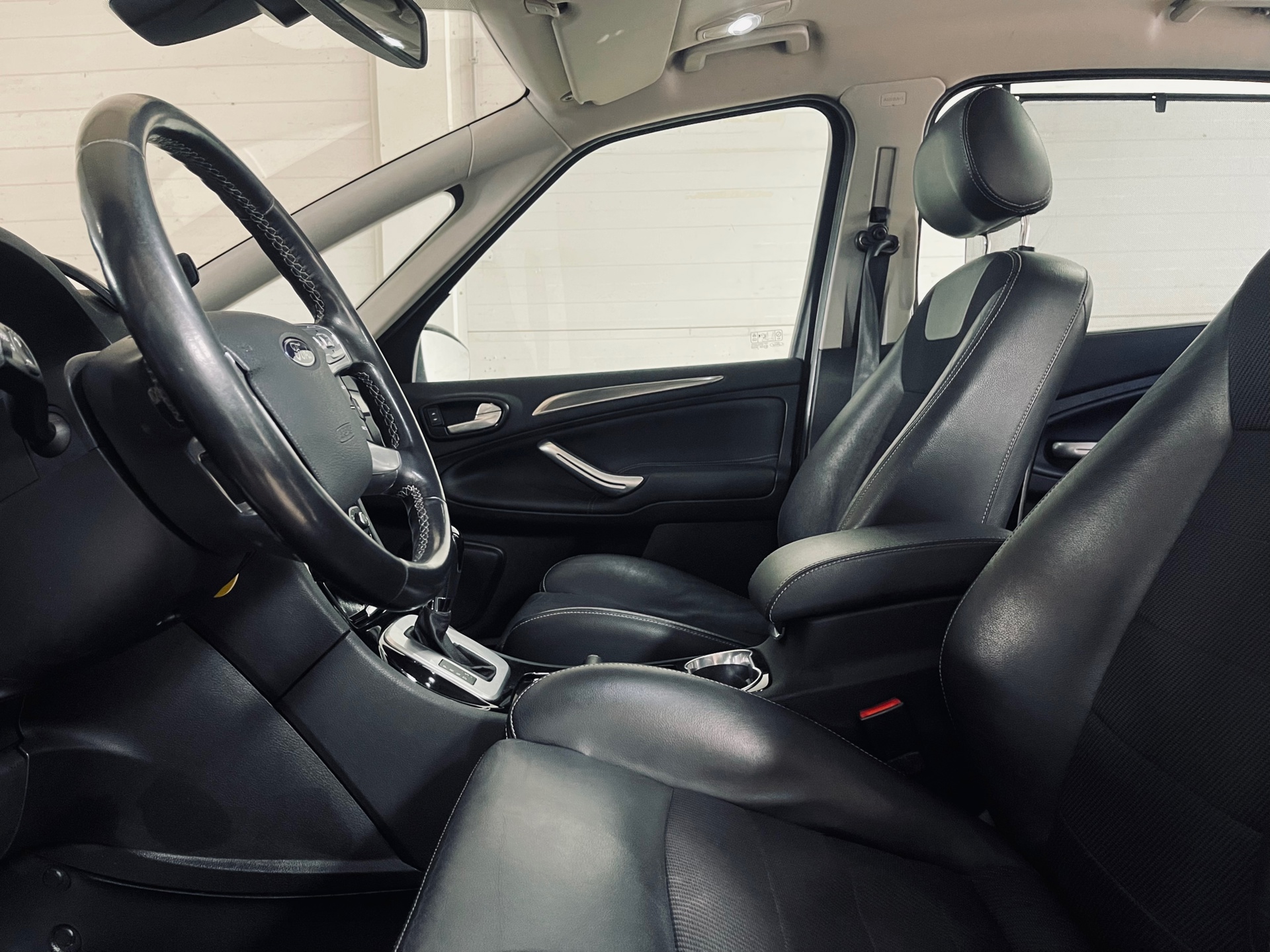 Foto van Ford S-max 2.0 Scti