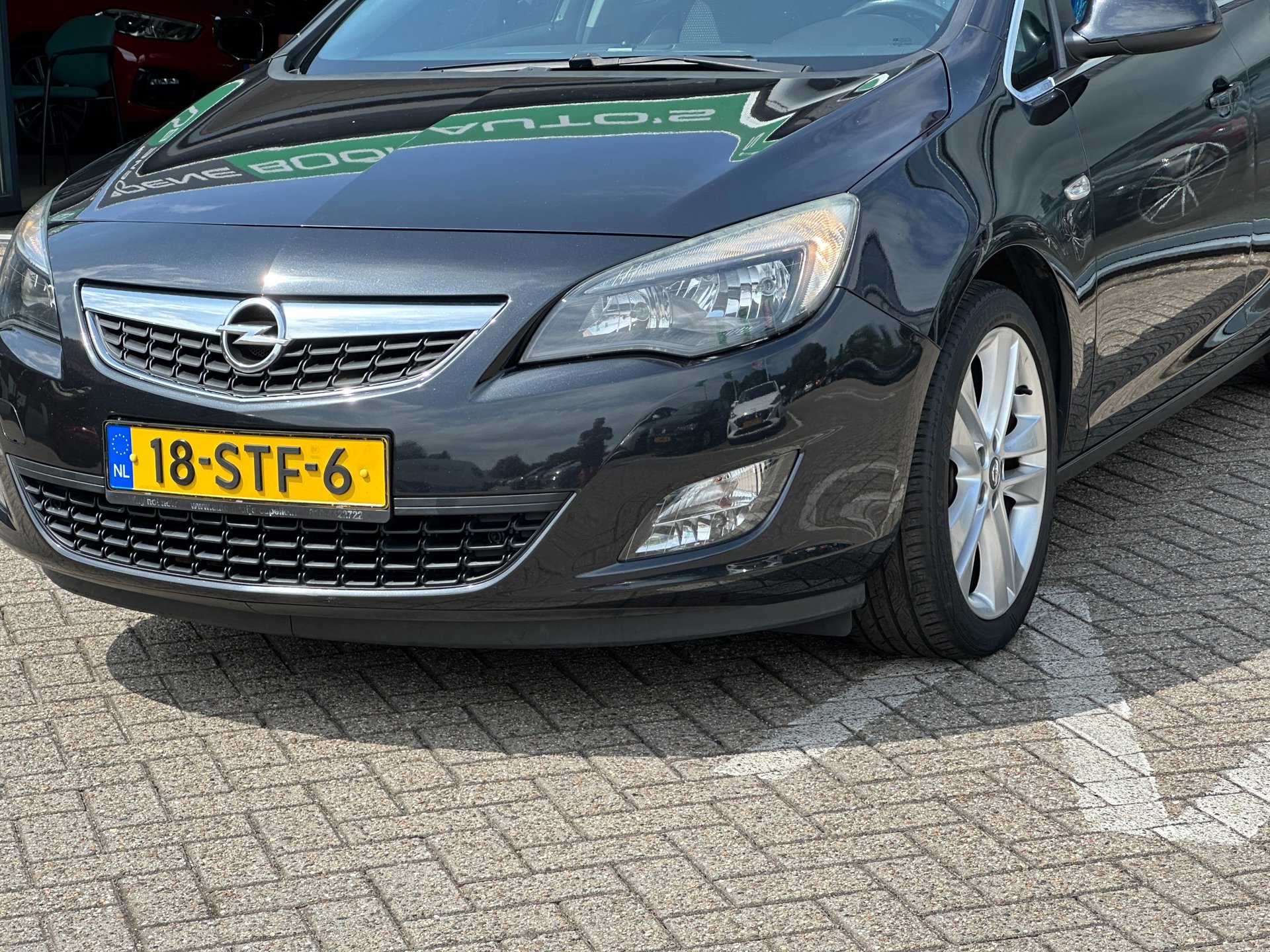 Foto van Opel Astra Sports Tourer