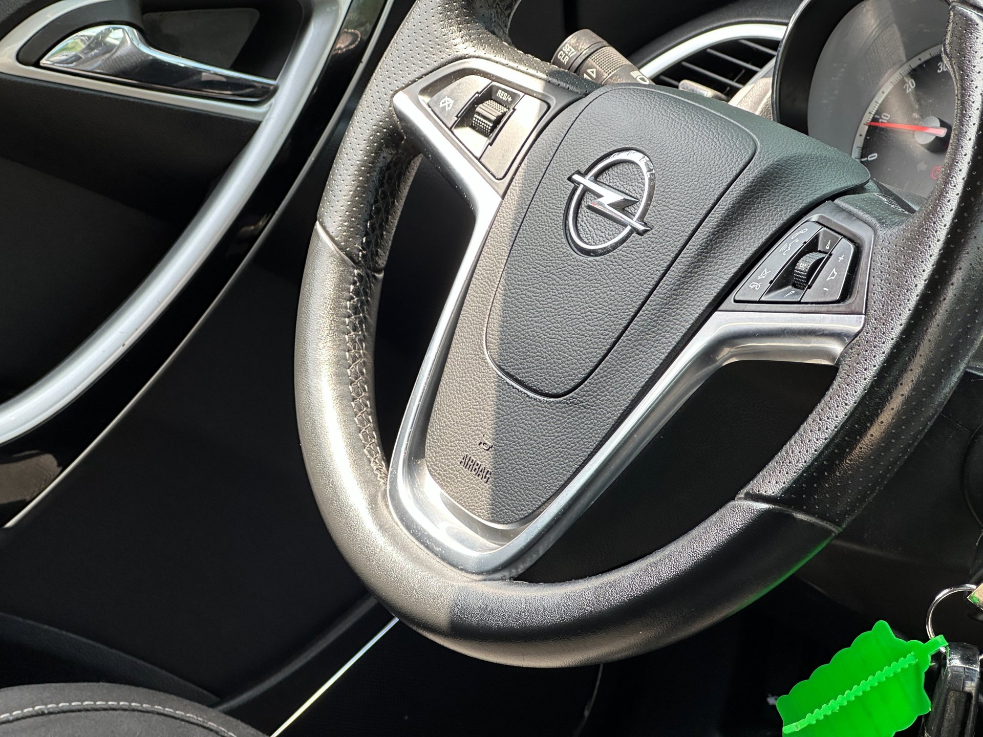 Foto van Opel Astra Sports Tourer