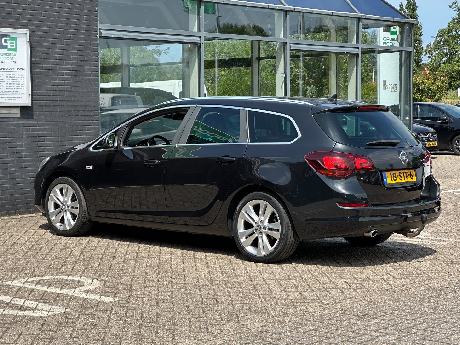 Foto van Opel Astra Sports Tourer