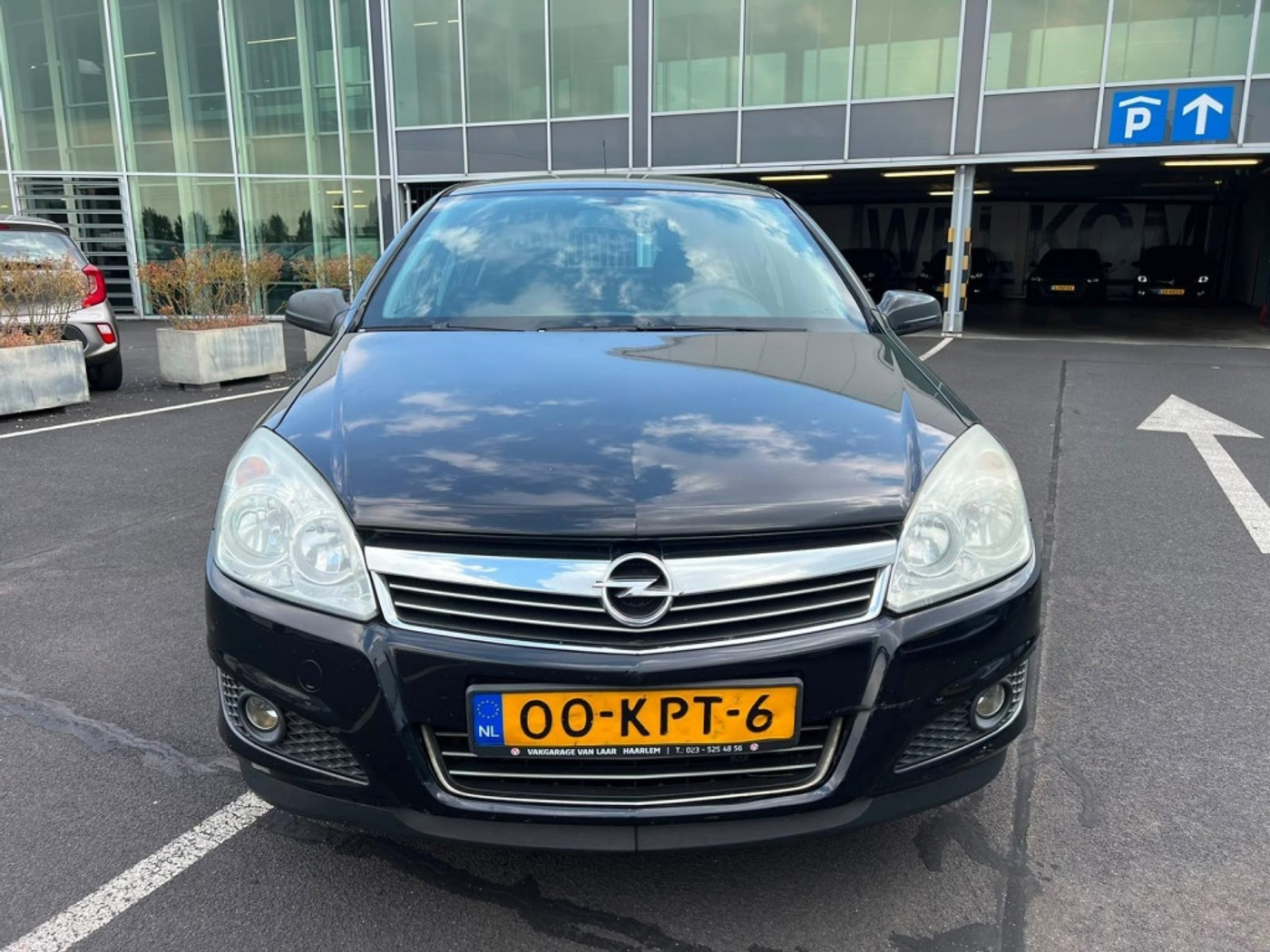 Opel Astra 1.6 Temptation 2010 - voorkant