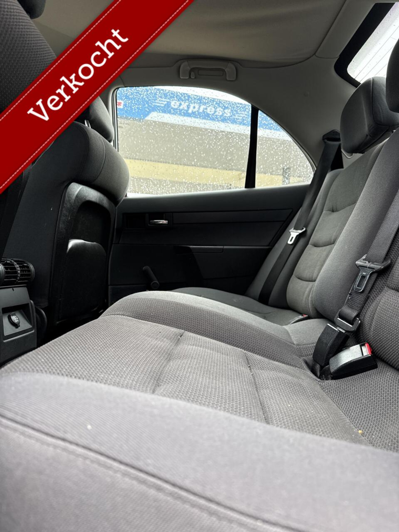 Foto van Opel Omega