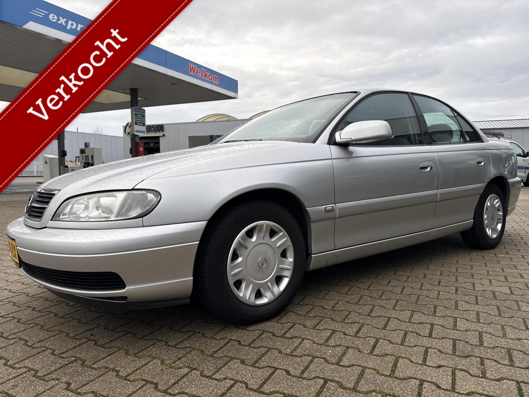 Foto van Opel Omega