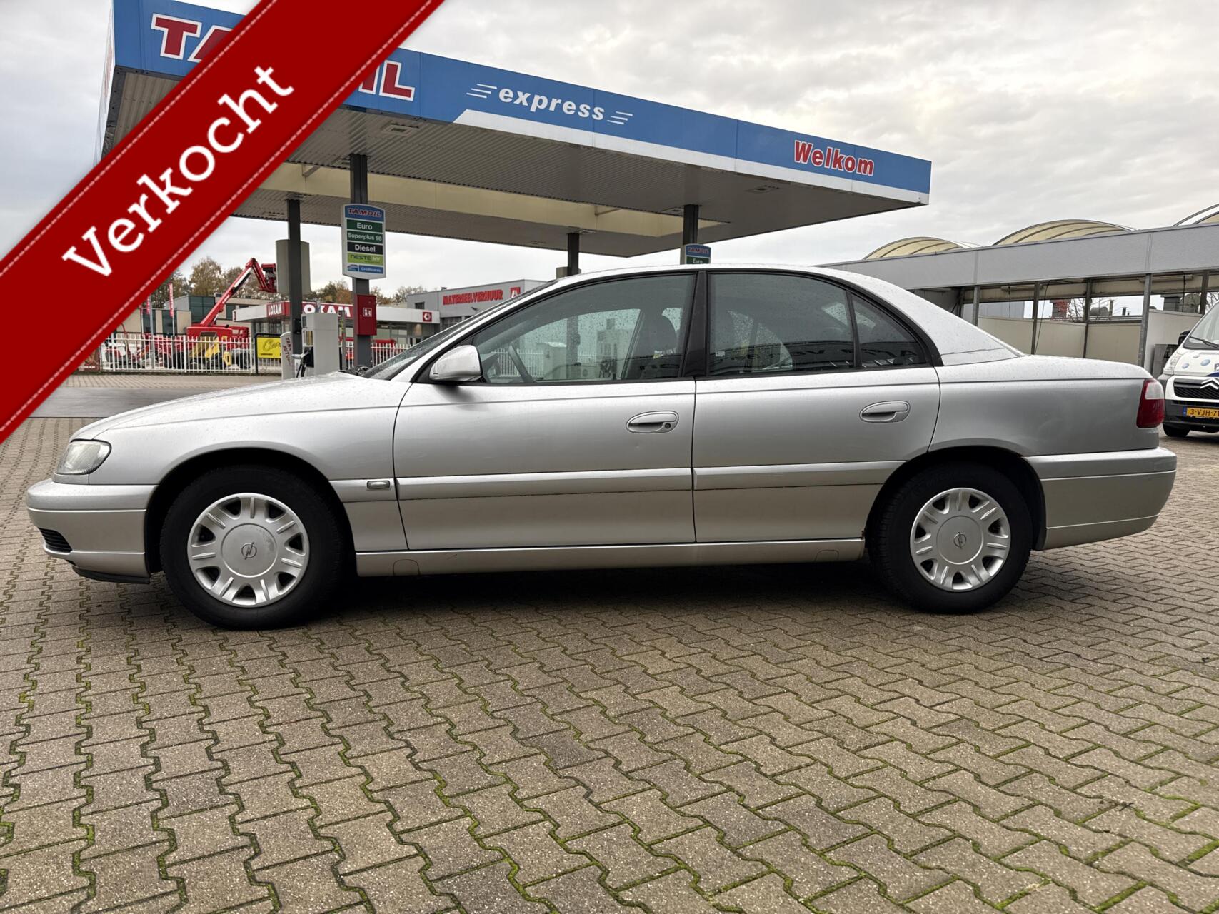 Foto van Opel Omega