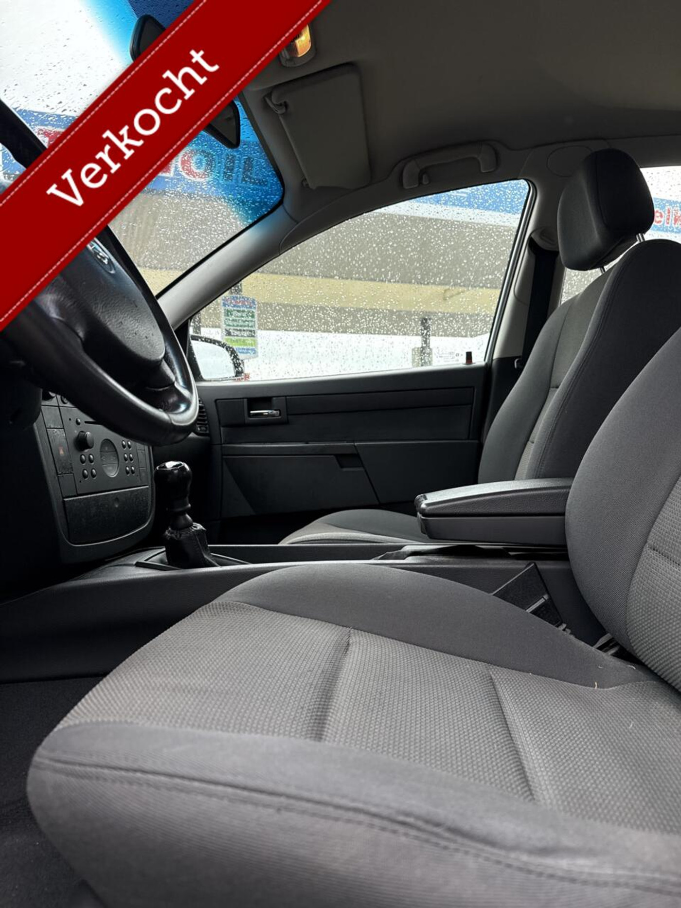 Foto van Opel Omega