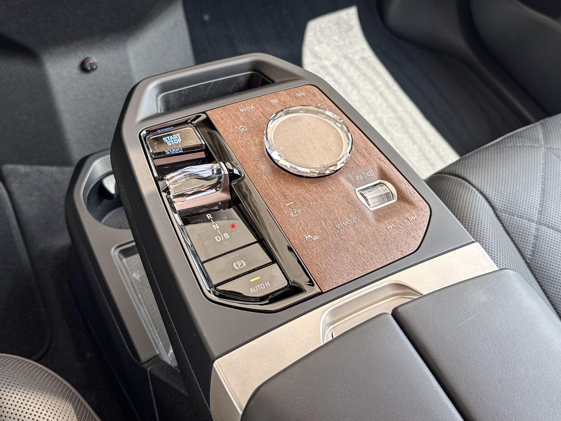 Foto van BMW Ix Xdrive40