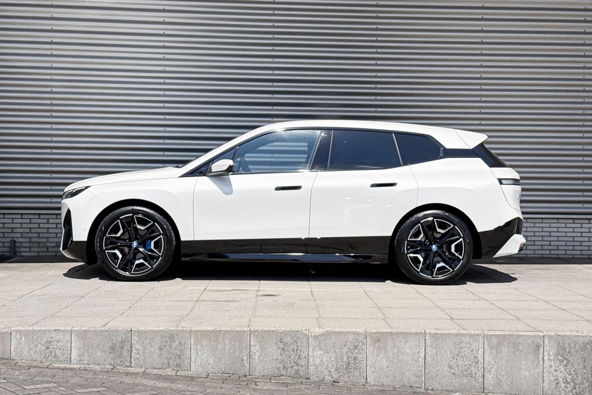 Foto van BMW Ix Xdrive40