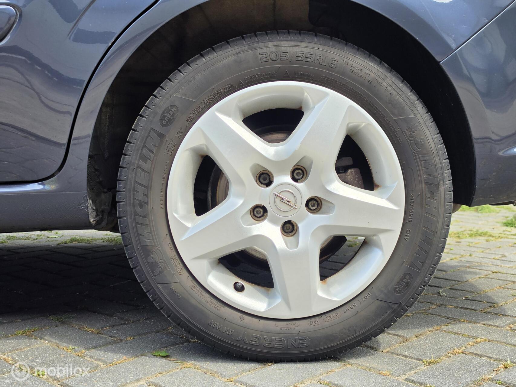 Foto van Opel Zafira