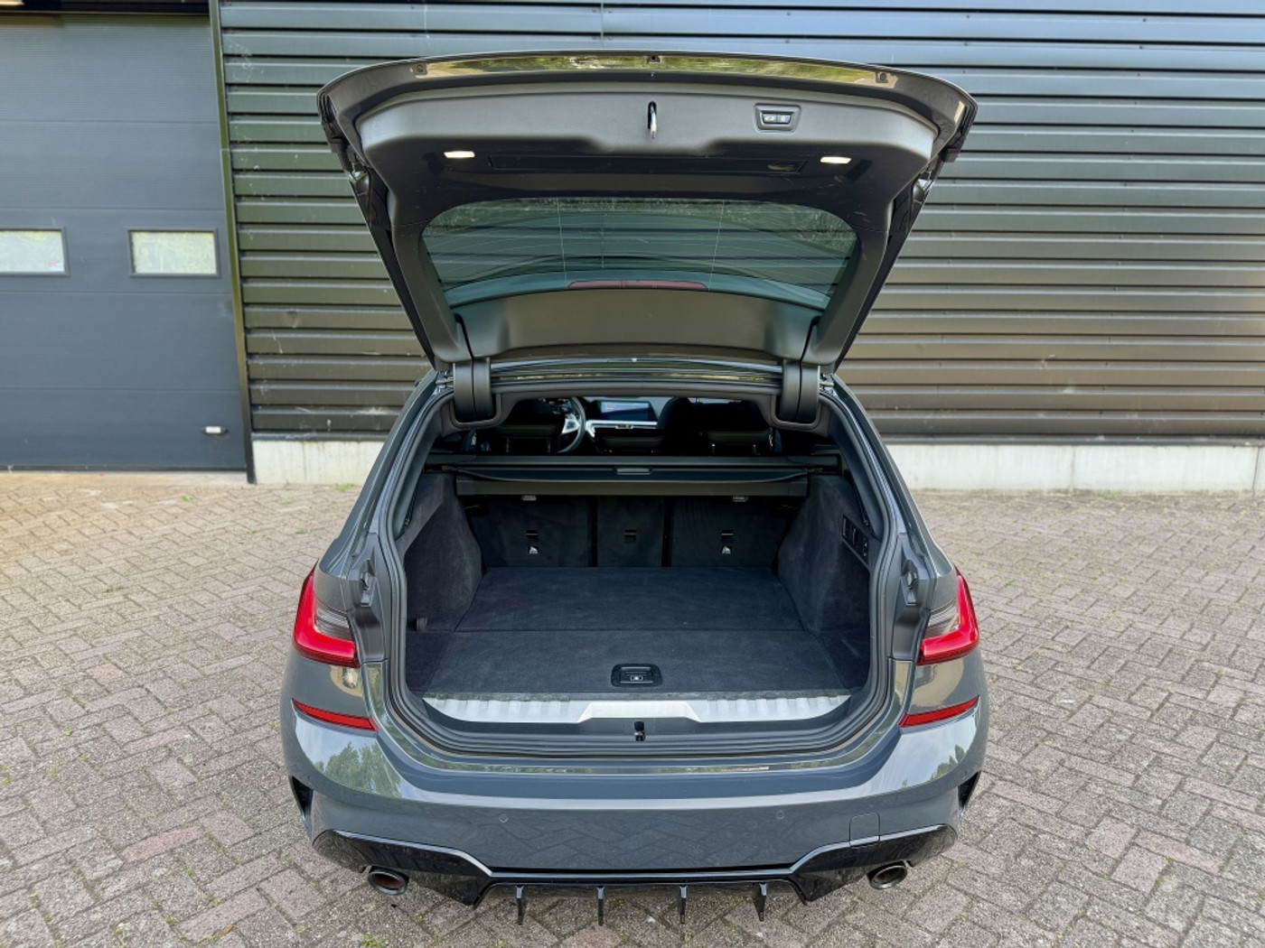 Foto van BMW 330e xDrive