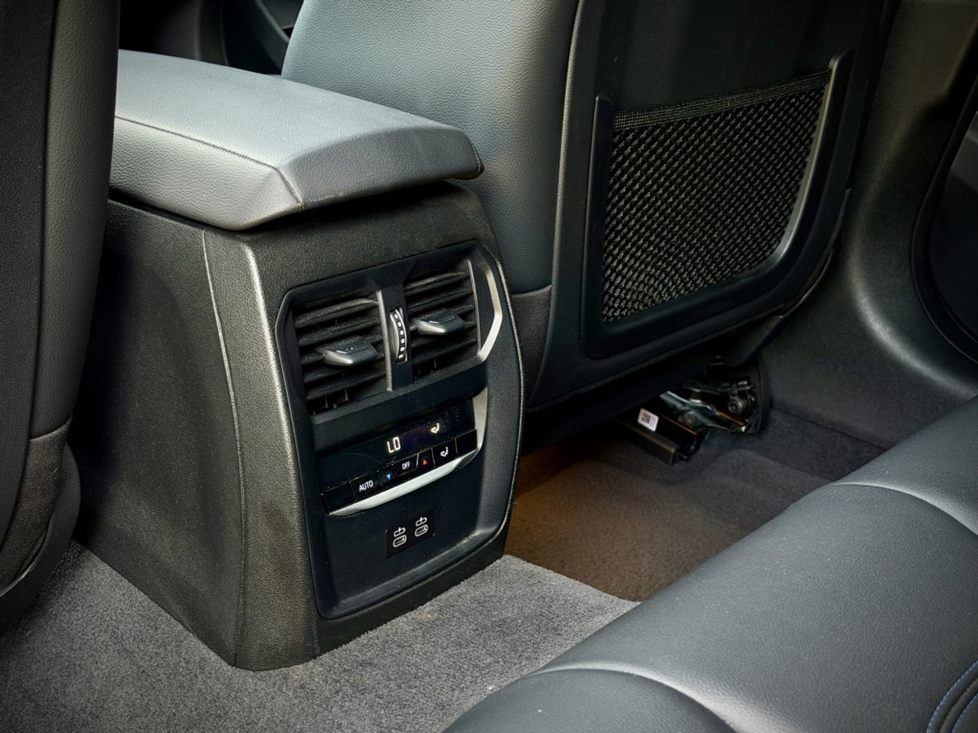Foto van BMW 330e xDrive