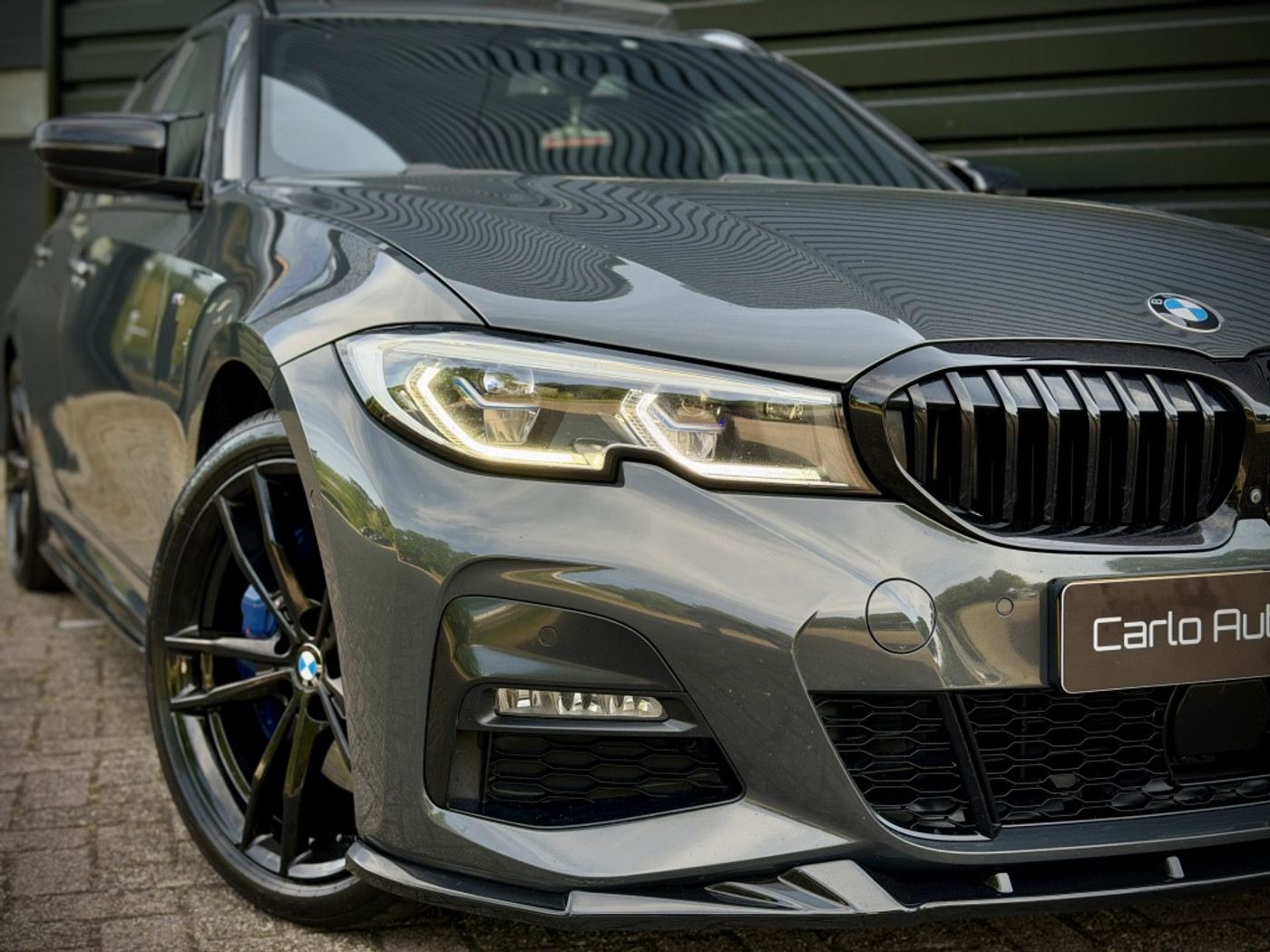 Foto van BMW 330e xDrive