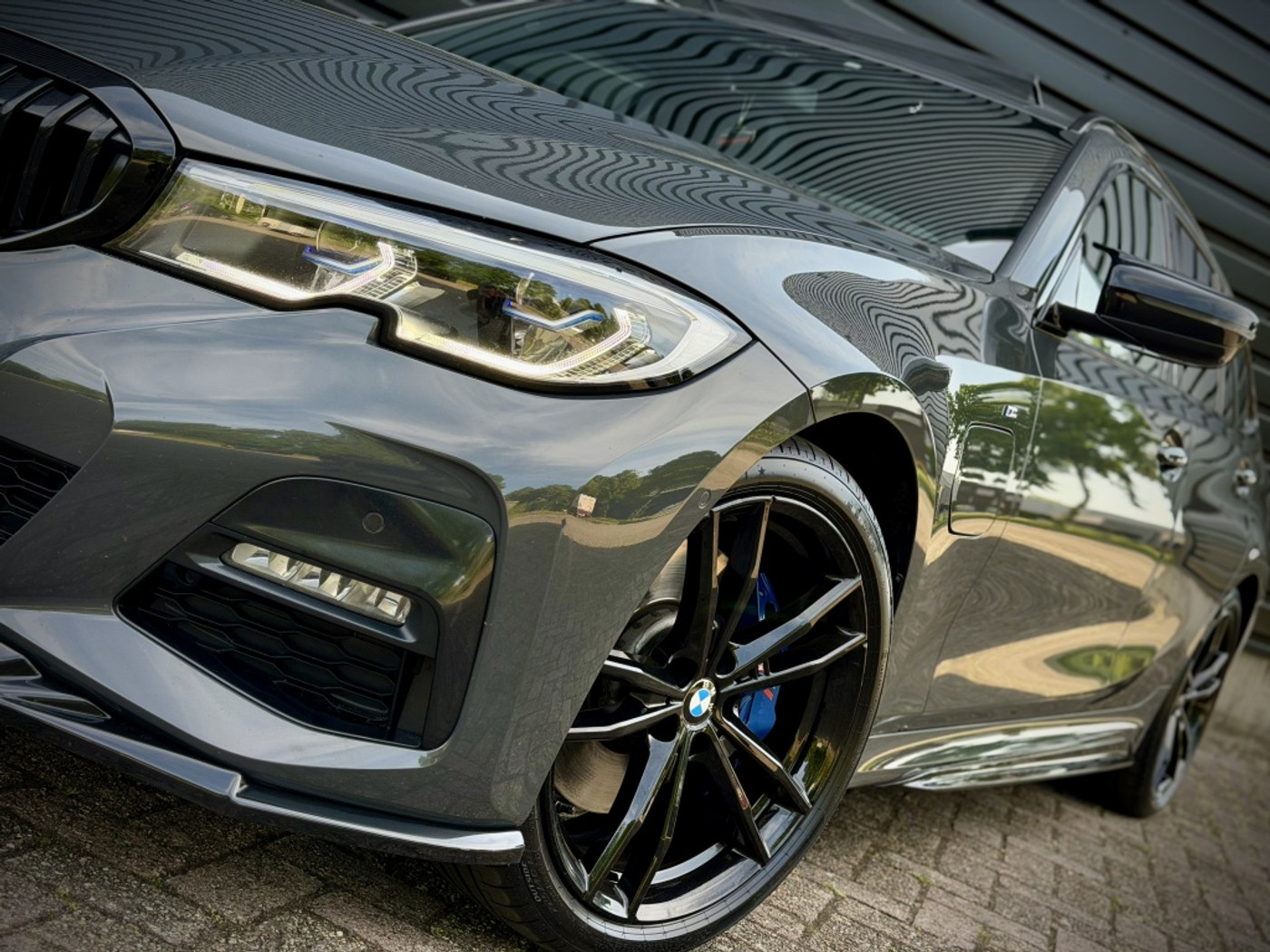 Foto van BMW 330e xDrive