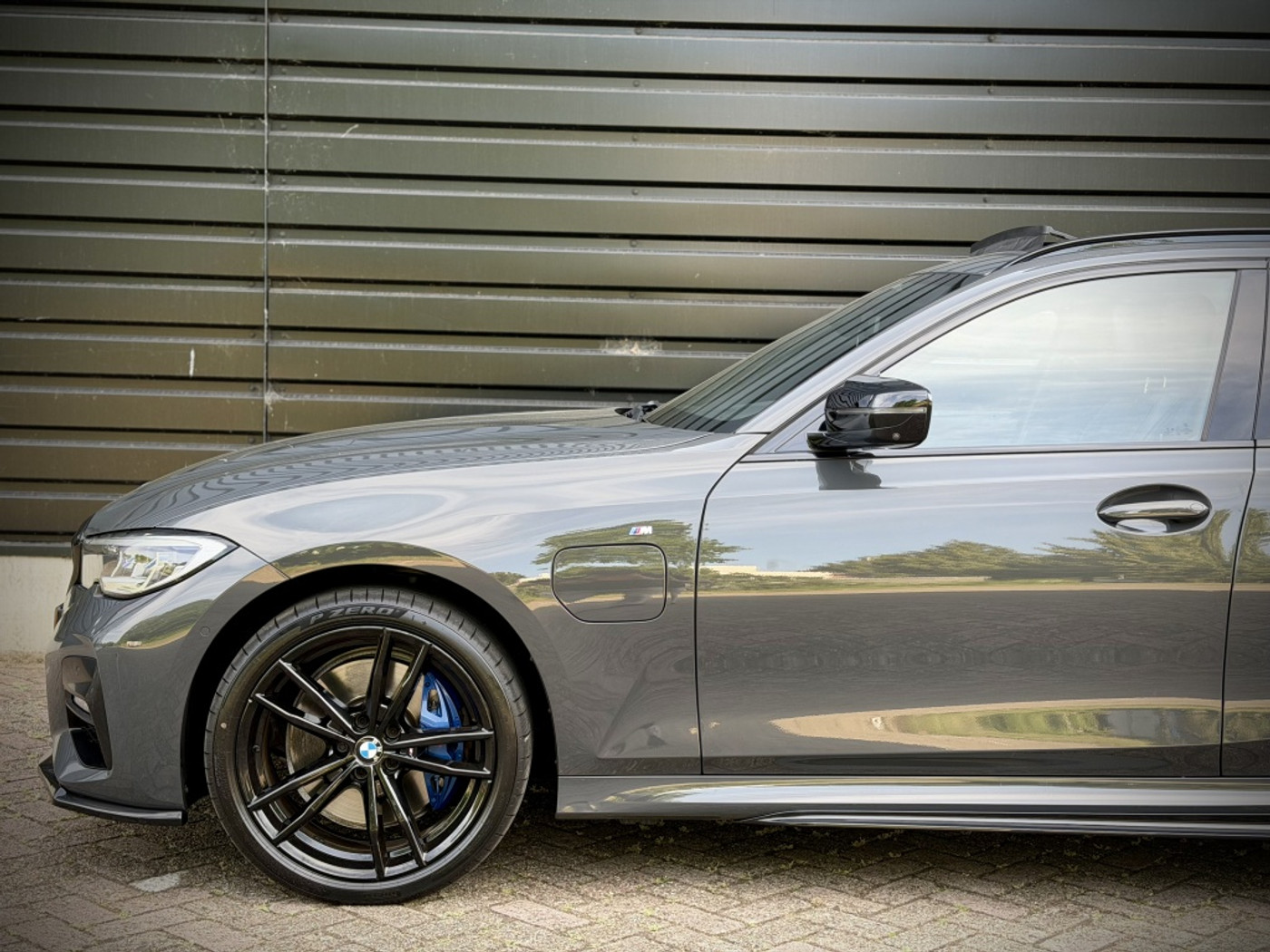 Foto van BMW 330e xDrive