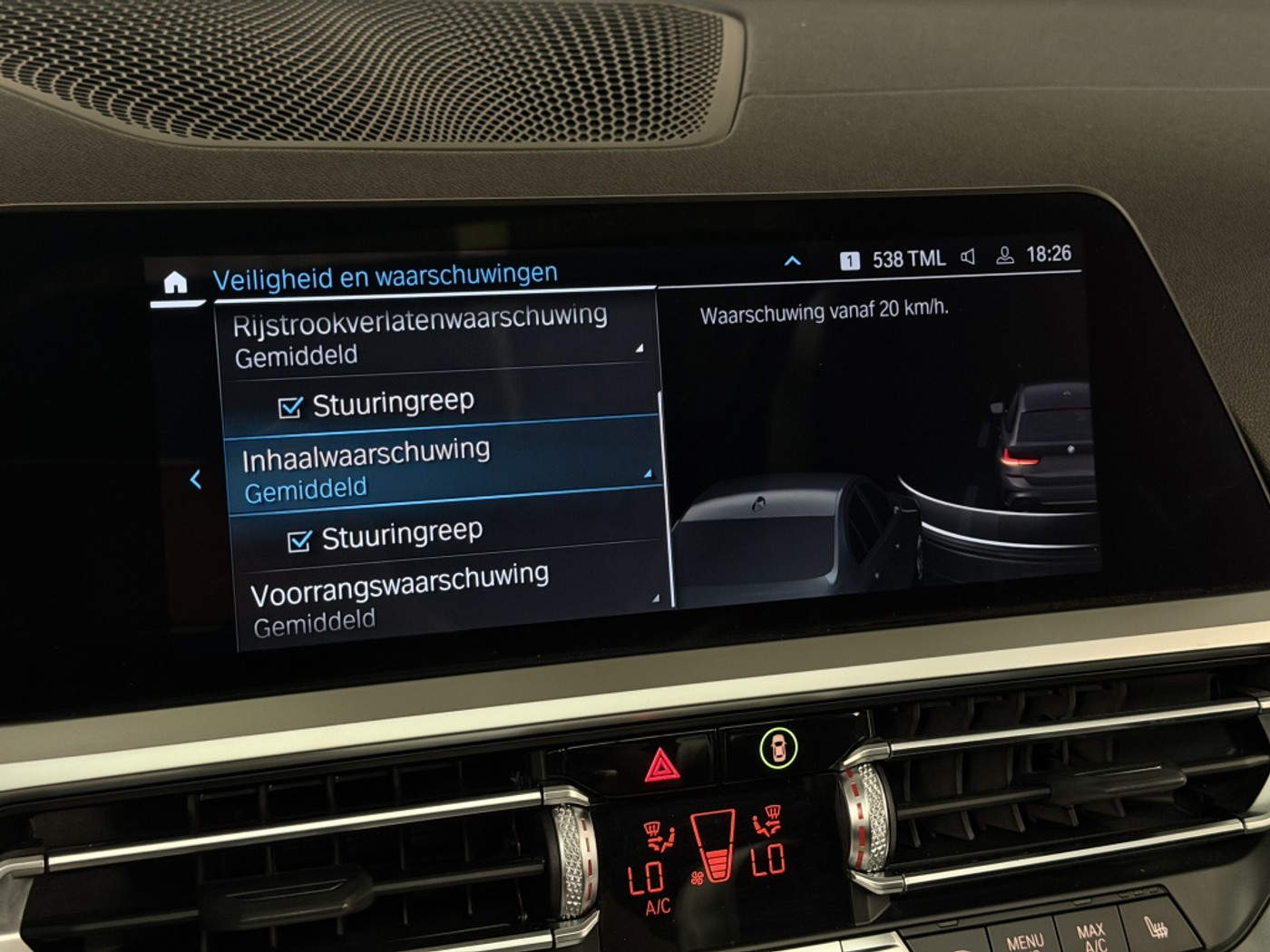 Foto van BMW 330e xDrive