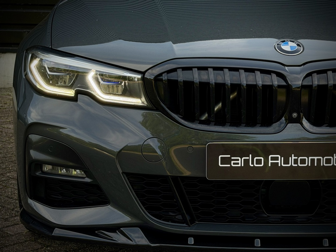 Foto van BMW 330e xDrive
