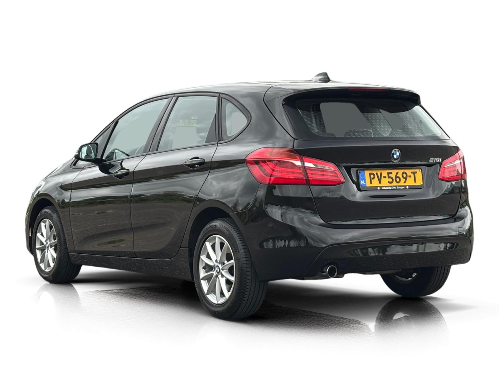 Foto van BMW 218i Active Tourer