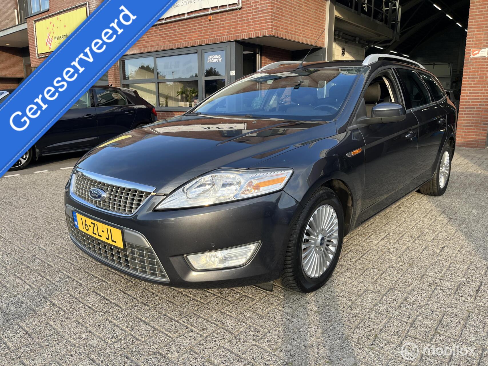 Ford Mondeo 2.5-20V 225 PK Titanium / Apple carplay / LM / Clima 2008 - voorkant