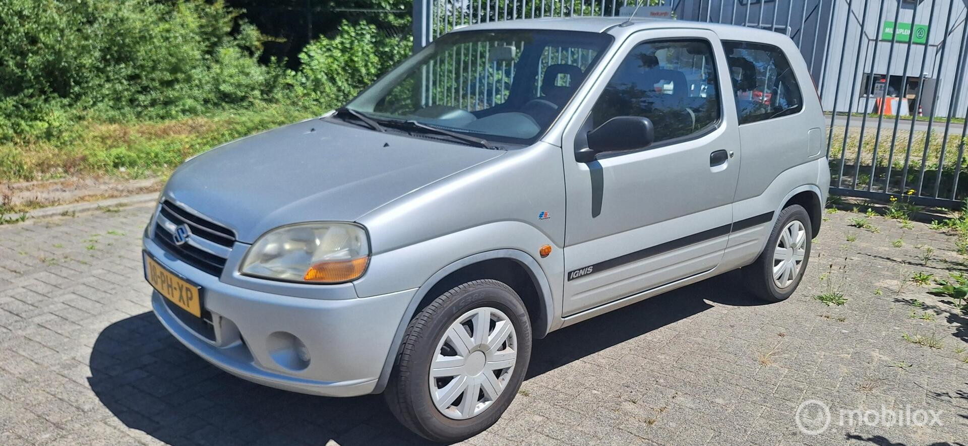 Suzuki Ignis 1.3-16V GL 2004 - voorkant
