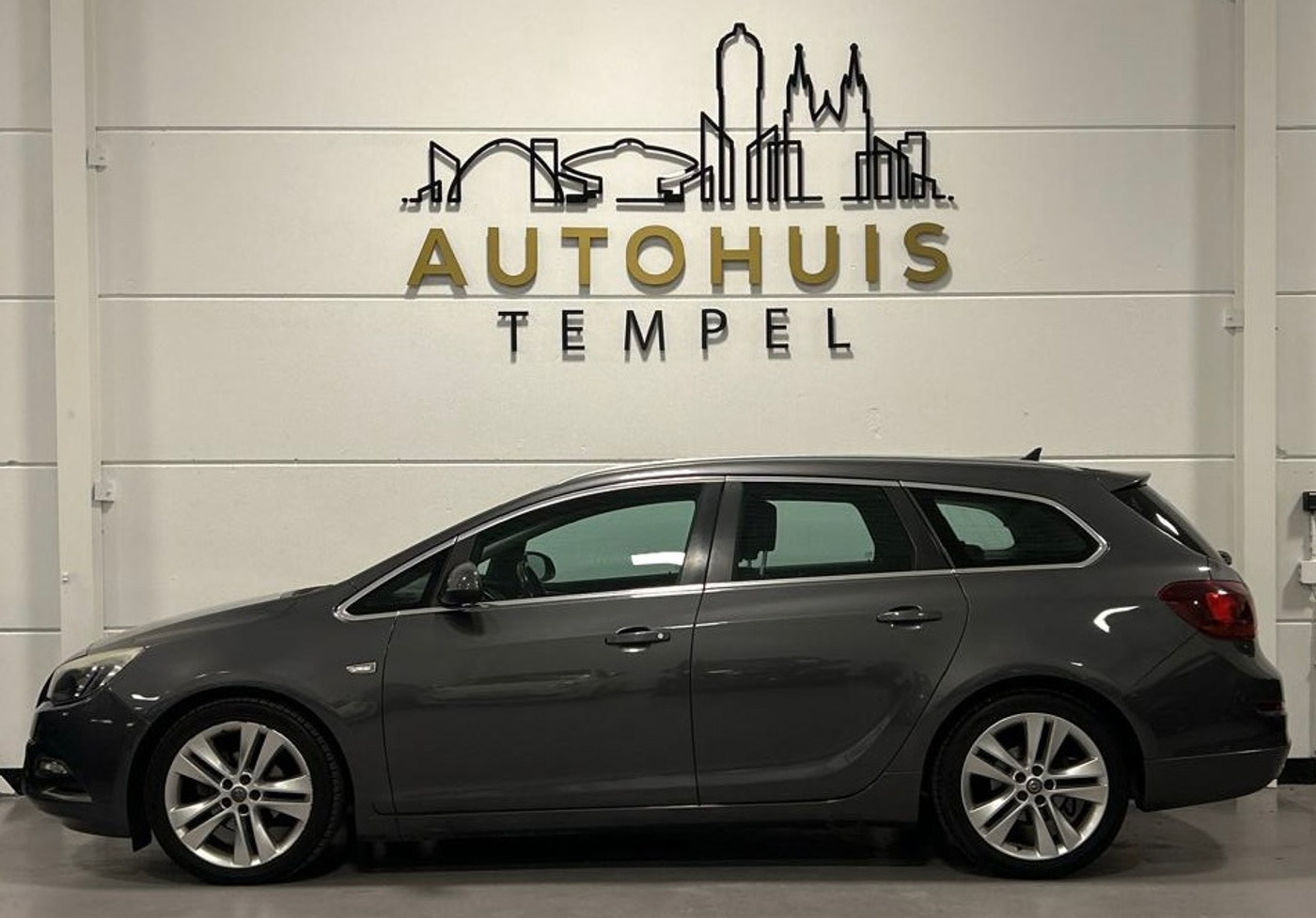 Foto van Opel Astra Sports Tourer