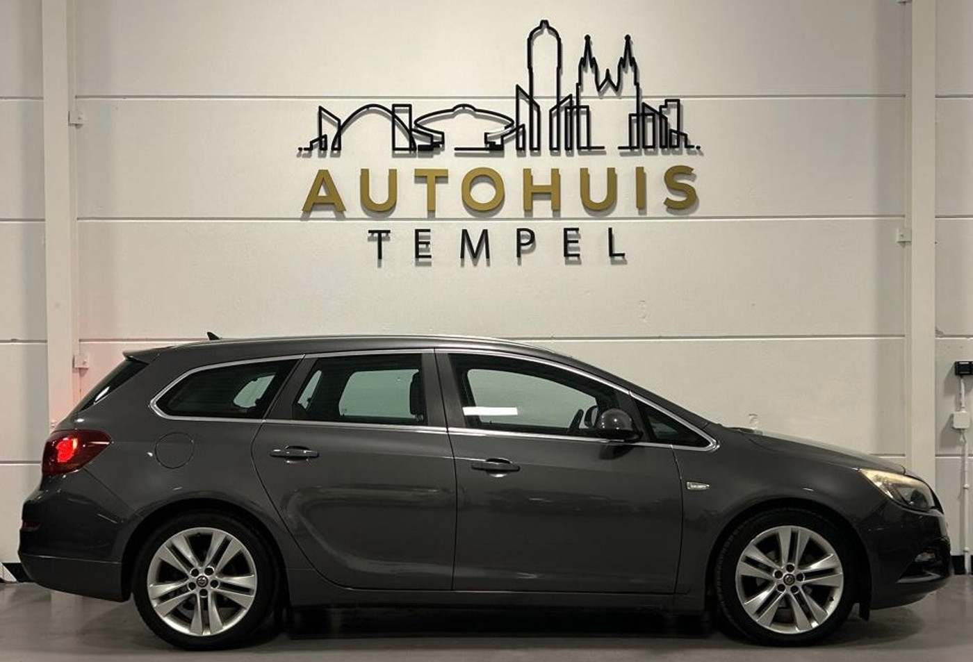 Foto van Opel Astra Sports Tourer
