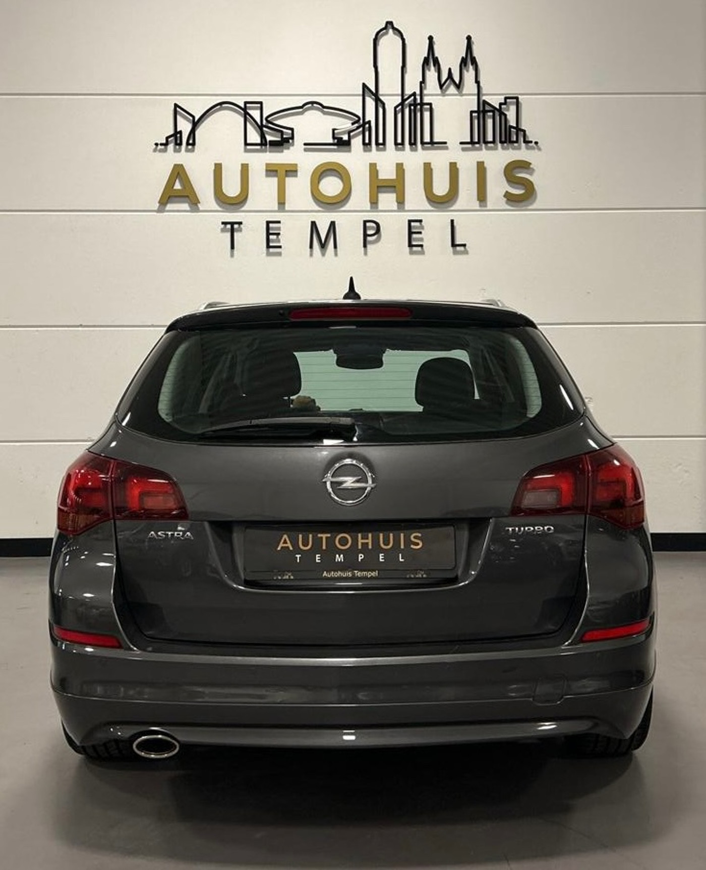 Foto van Opel Astra Sports Tourer