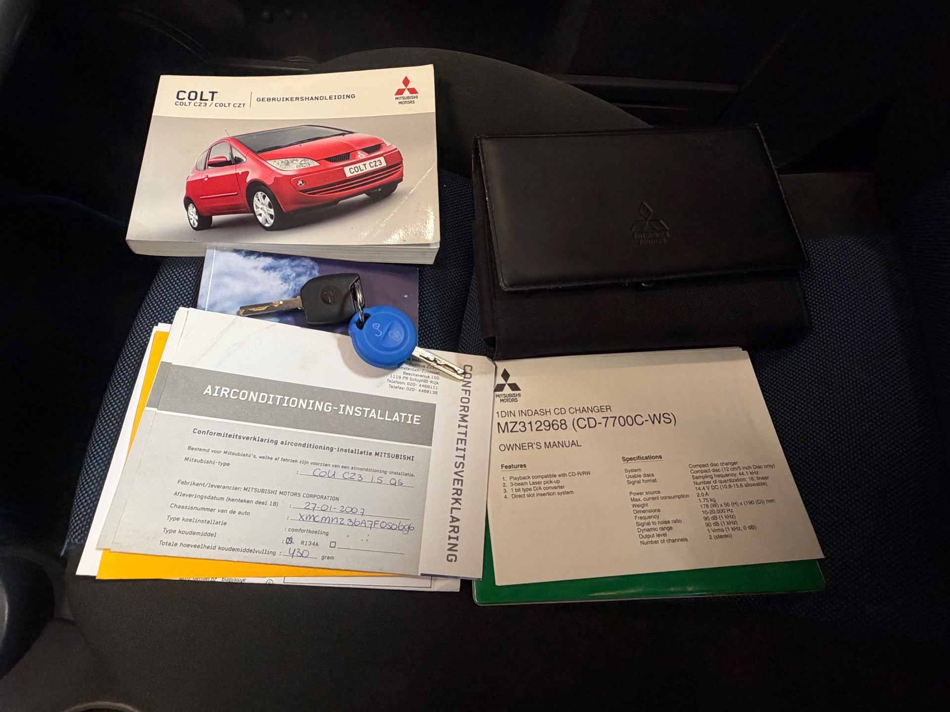 Foto van Mitsubishi Mitsubishi Colt