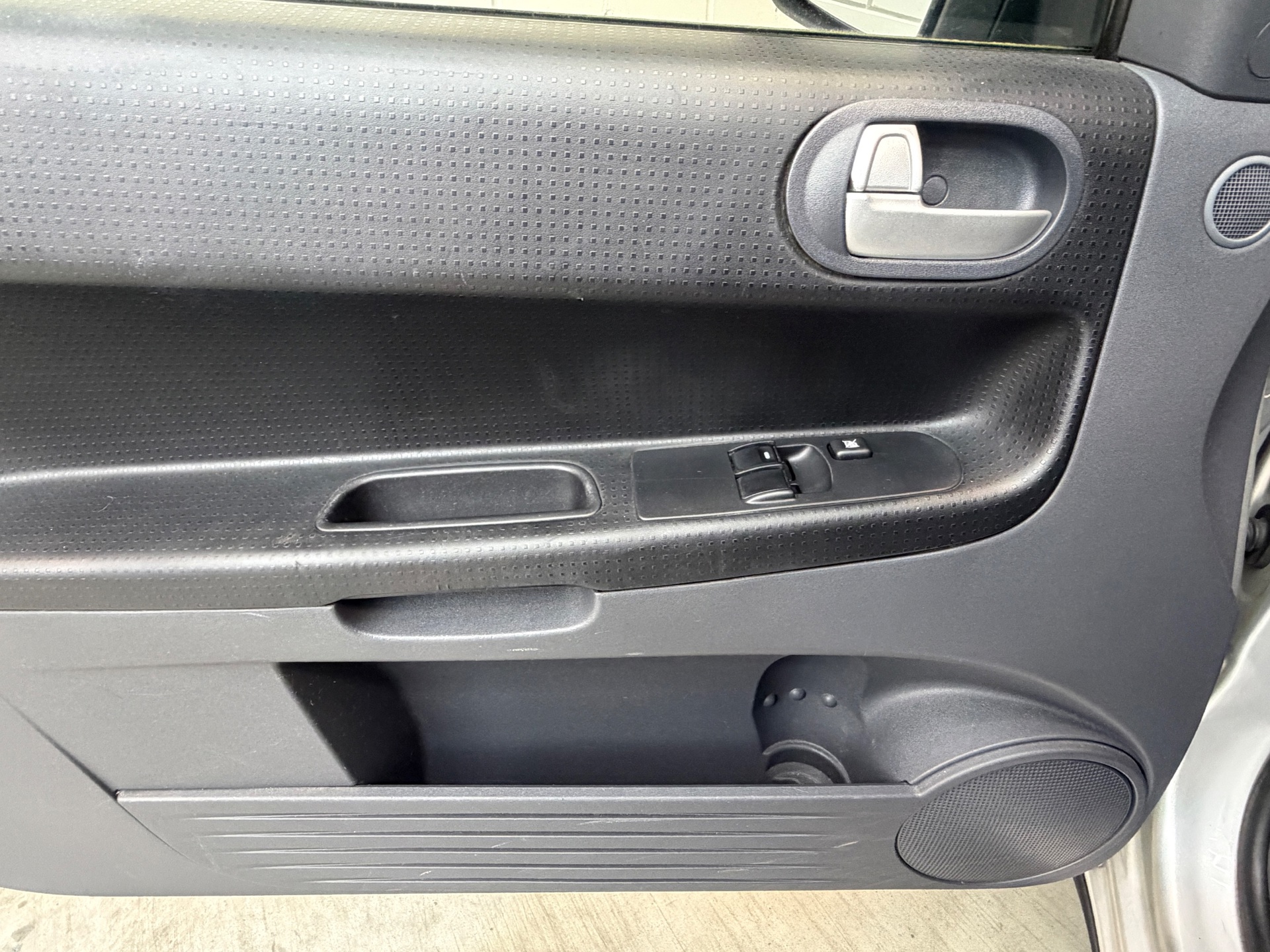 Foto van Mitsubishi Mitsubishi Colt