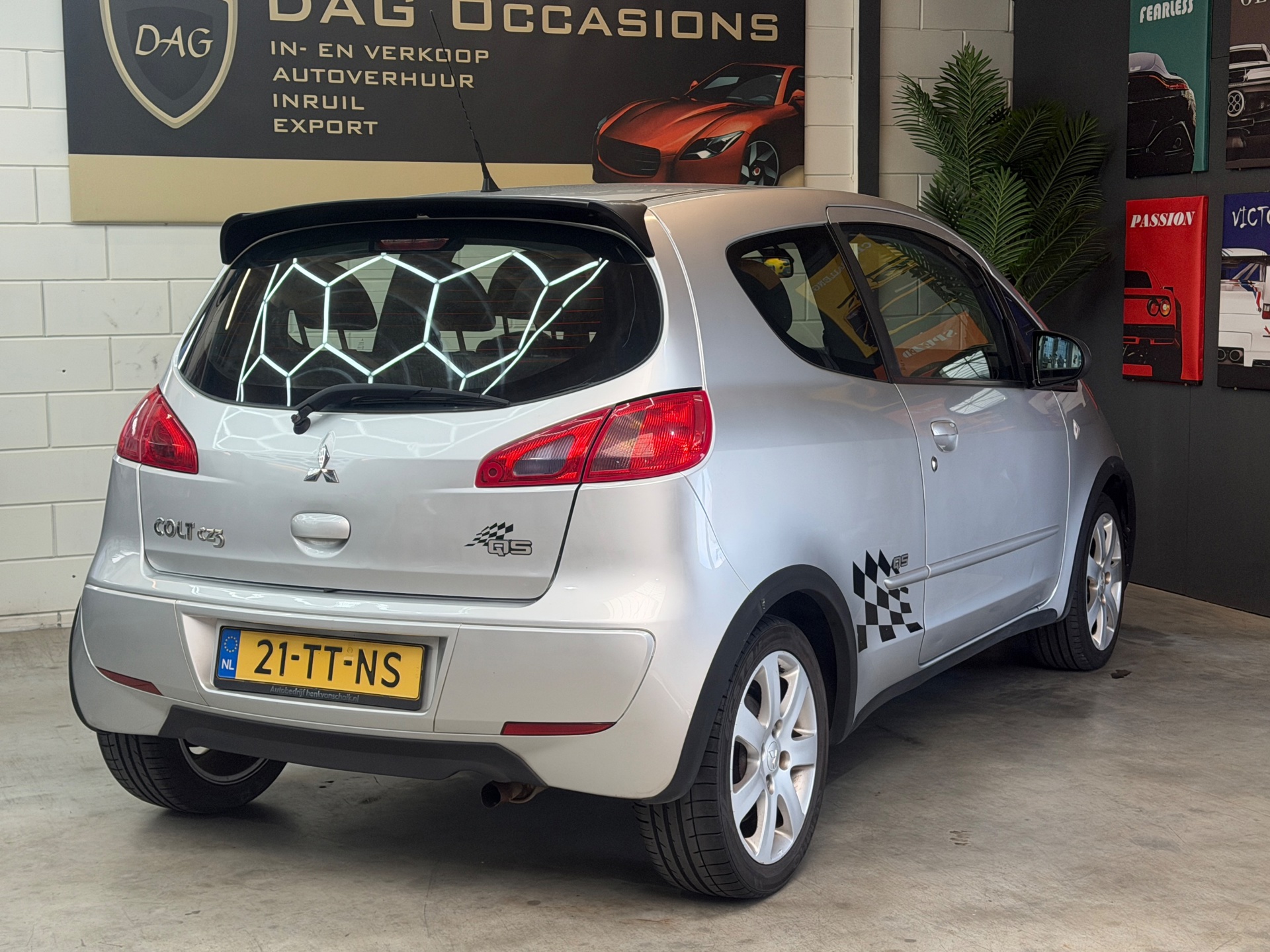 Foto van Mitsubishi Mitsubishi Colt