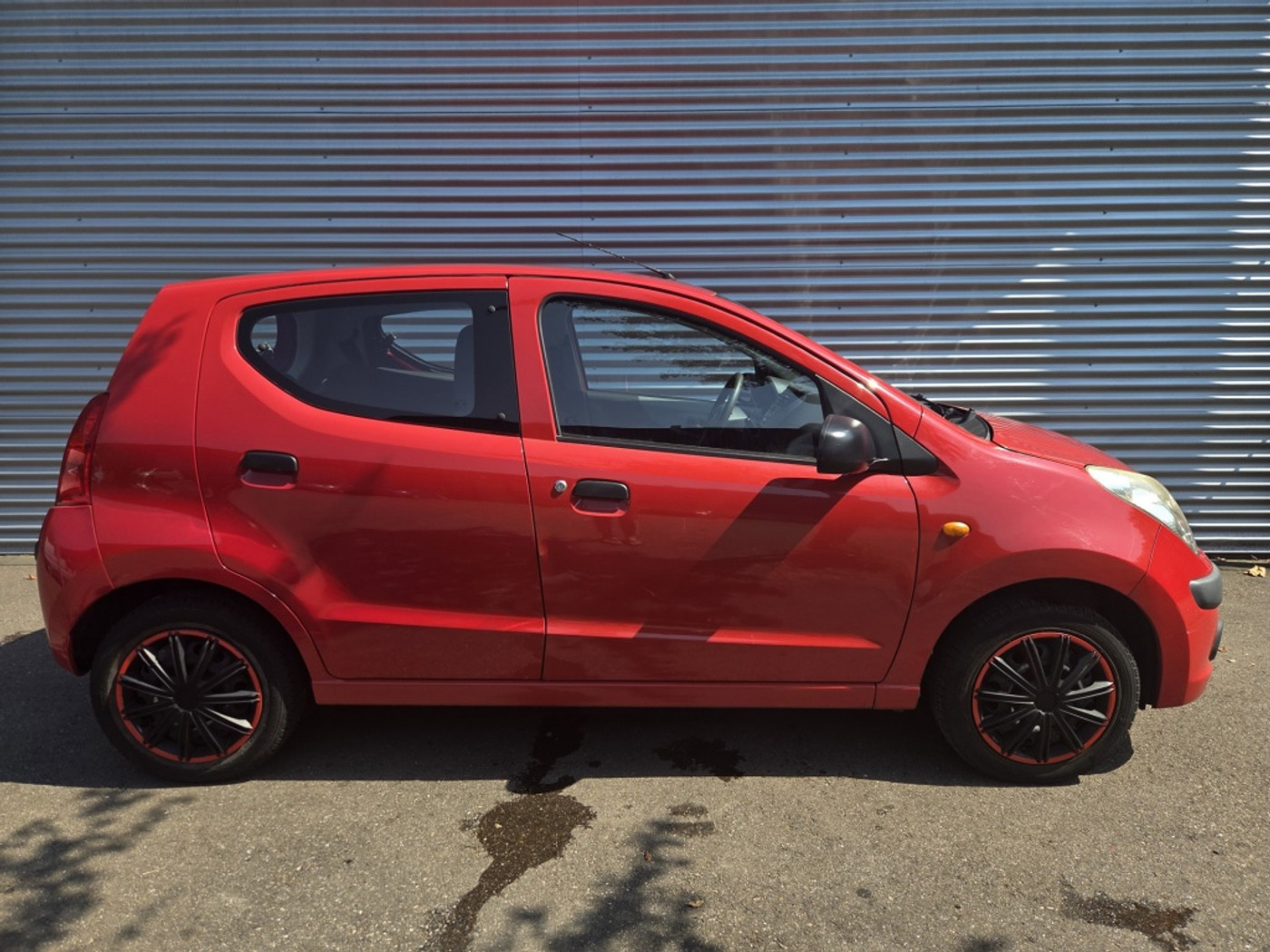 Nissan Nissan Pixo 1.0 Visia 2010 - voorkant