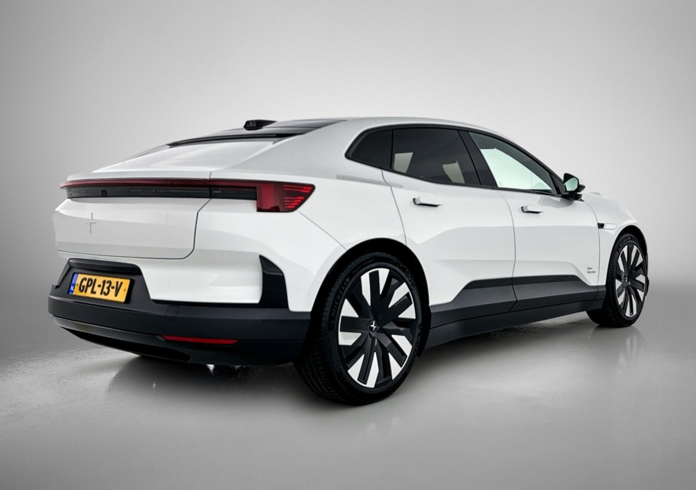 Foto van Polestar 4