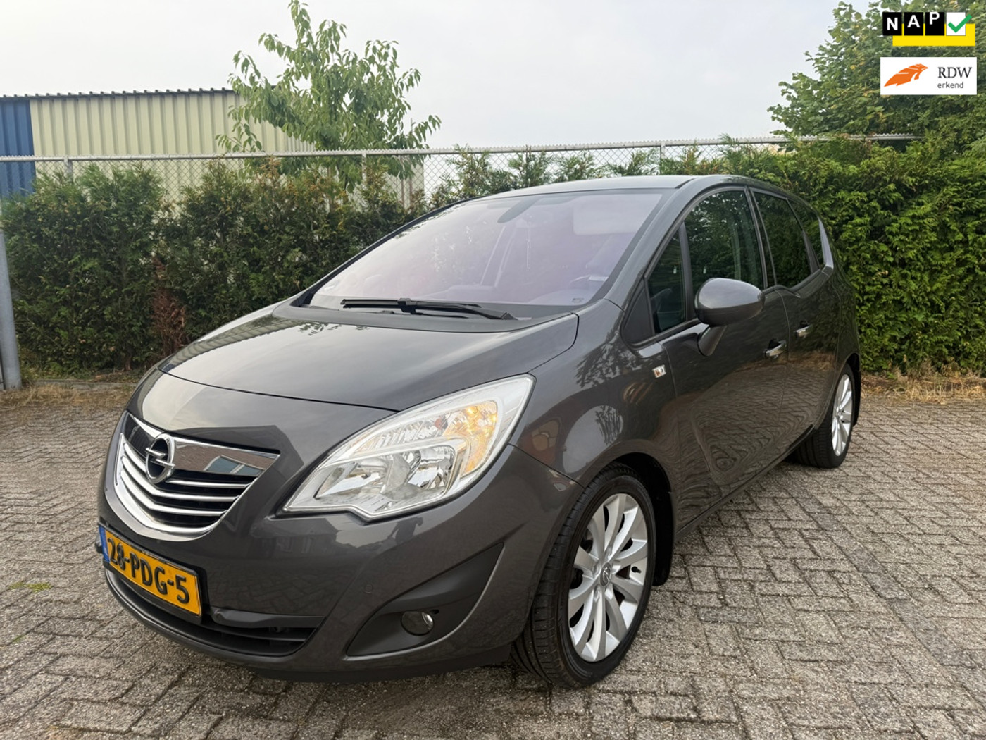 Opel Meriva 1.4 Turbo Cosmo Dealer Onderhouden ! 2011 - voorkant