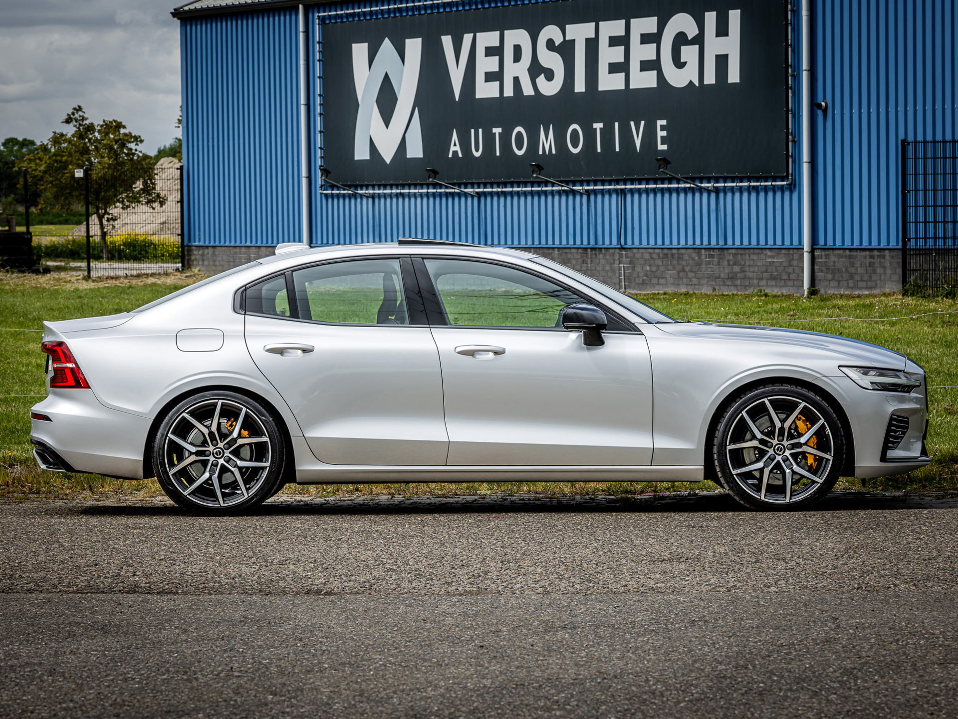 Foto van Volvo S60 T8 Twin Engine