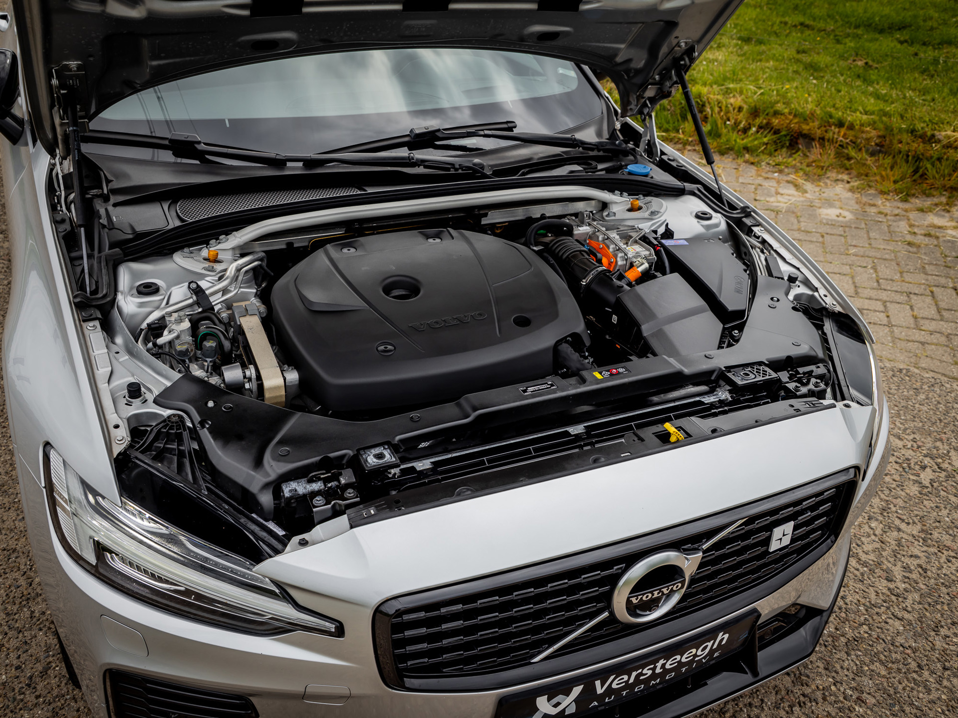 Foto van Volvo S60 T8 Twin Engine