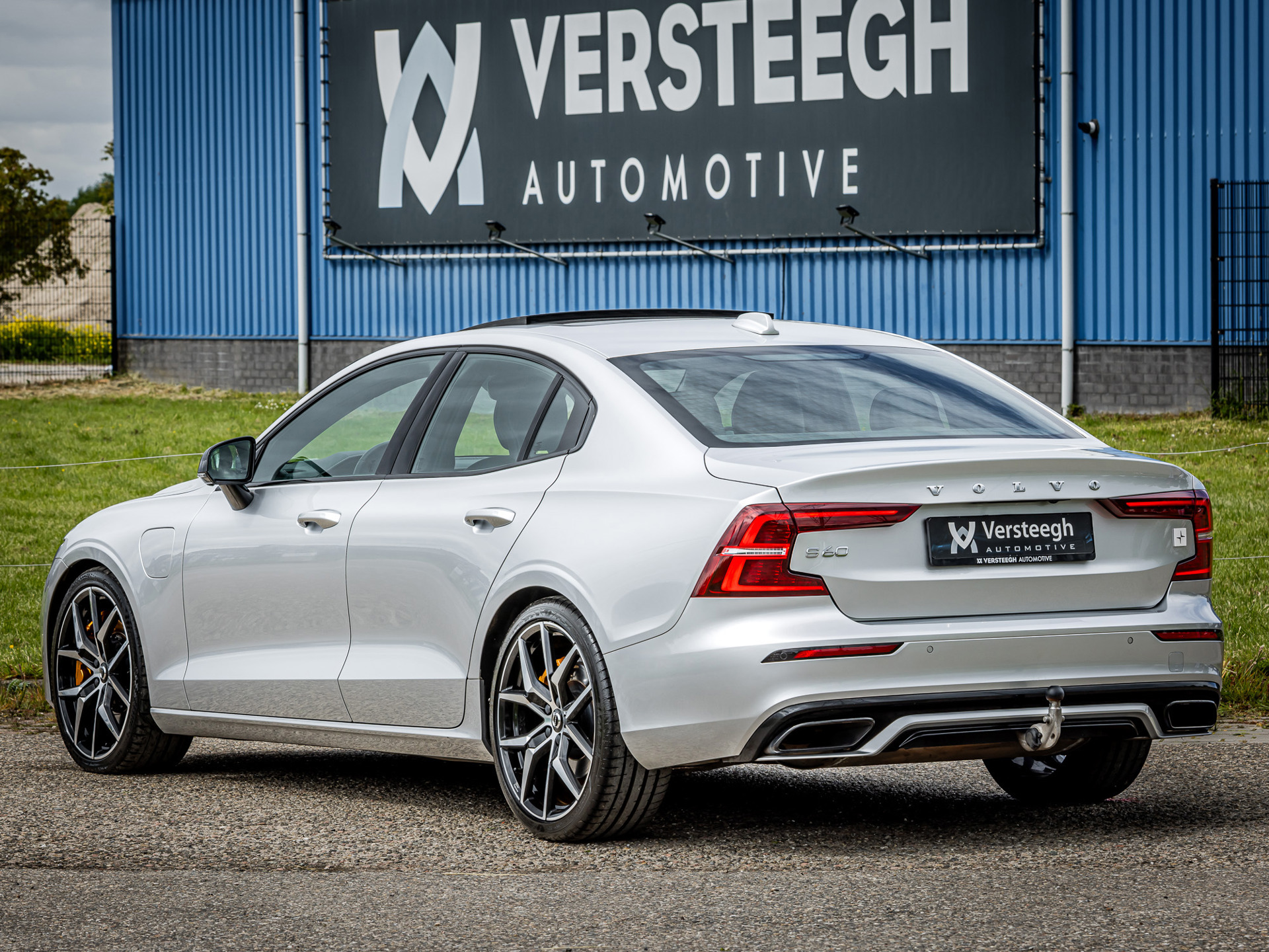 Foto van Volvo S60 T8 Twin Engine