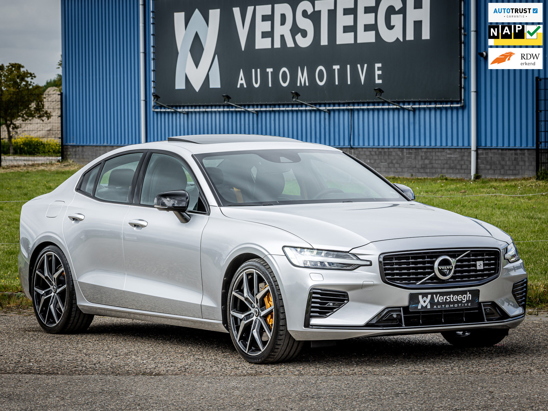 Volvo S60 T8 Twin Engine 2.0 T8 AWD Twin Engine Polestar Engineered |Panoramadak|Head-Up|Trekhaak 2020 - voorkant