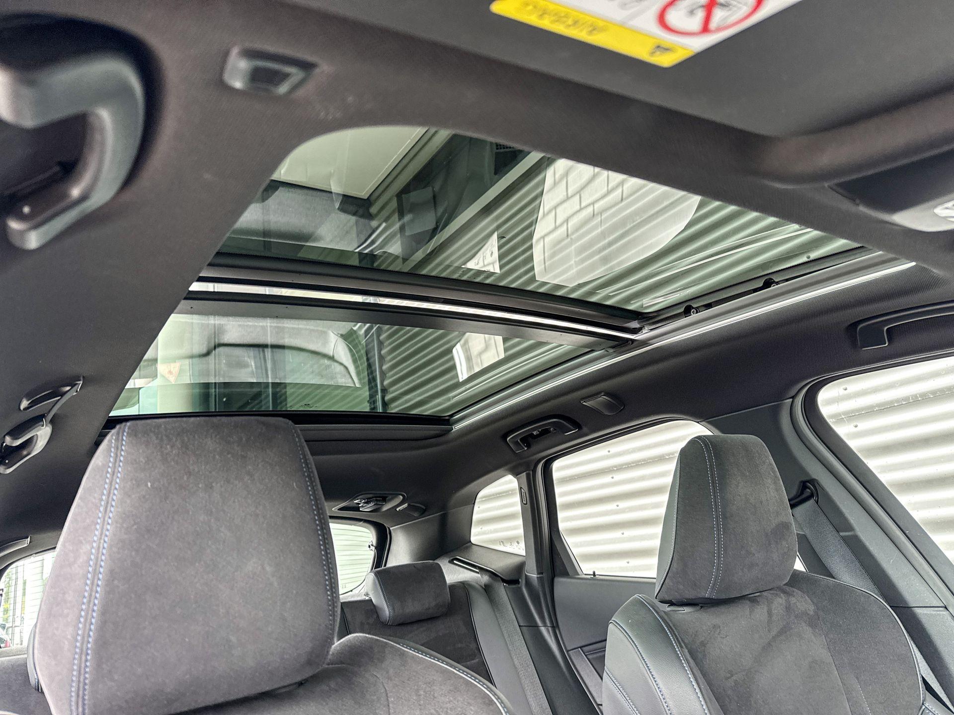 Foto van BMW 230e xDrive Active Tourer