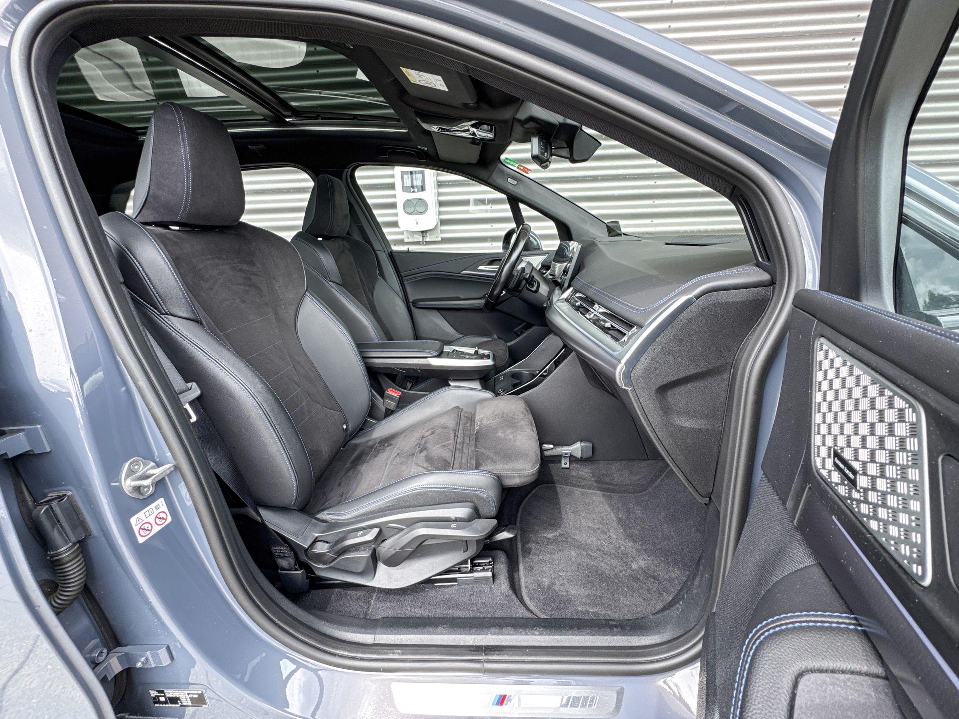 Foto van BMW 230e xDrive Active Tourer