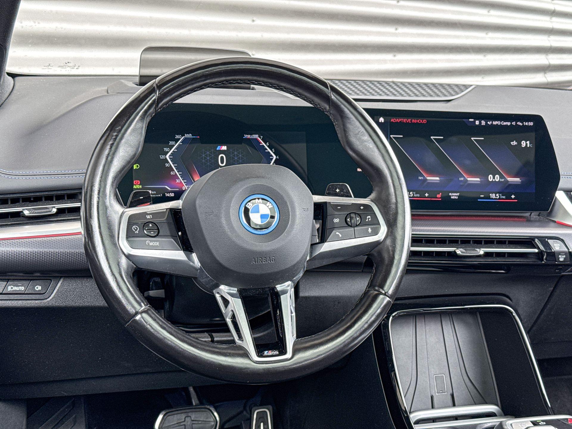 Foto van BMW 230e xDrive Active Tourer