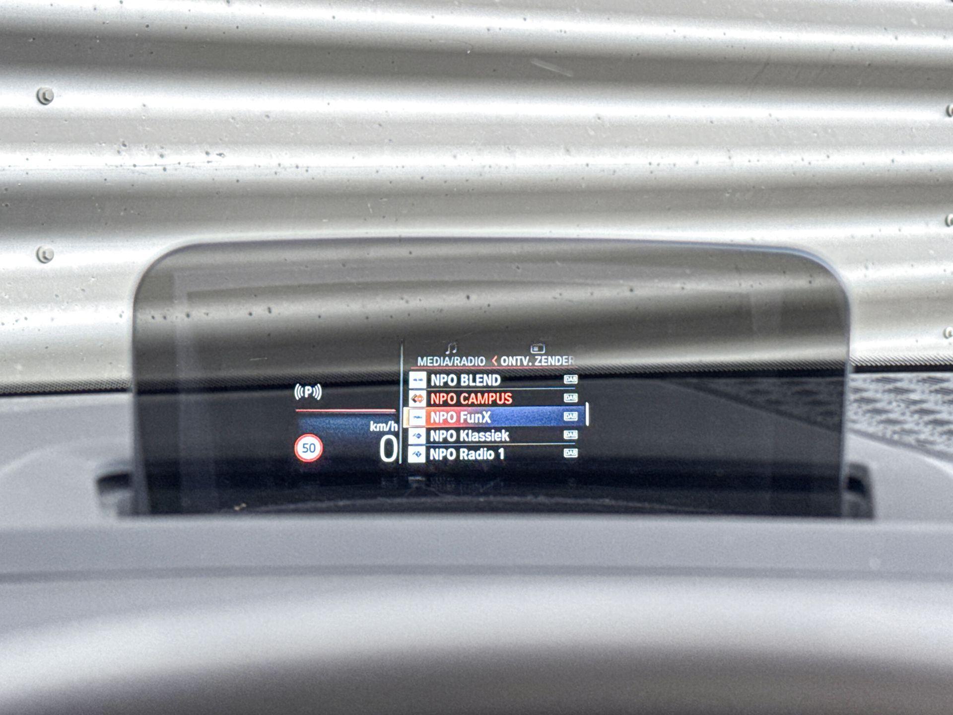 Foto van BMW 230e xDrive Active Tourer