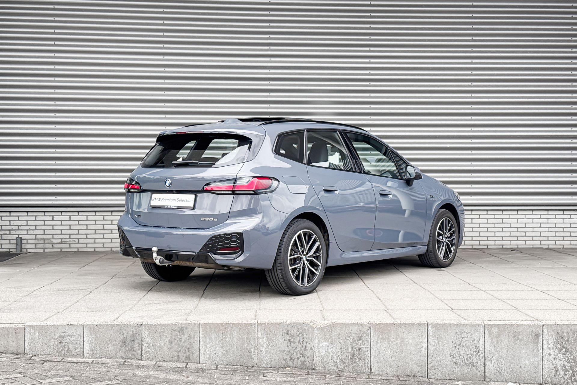 Foto van BMW 230e xDrive Active Tourer