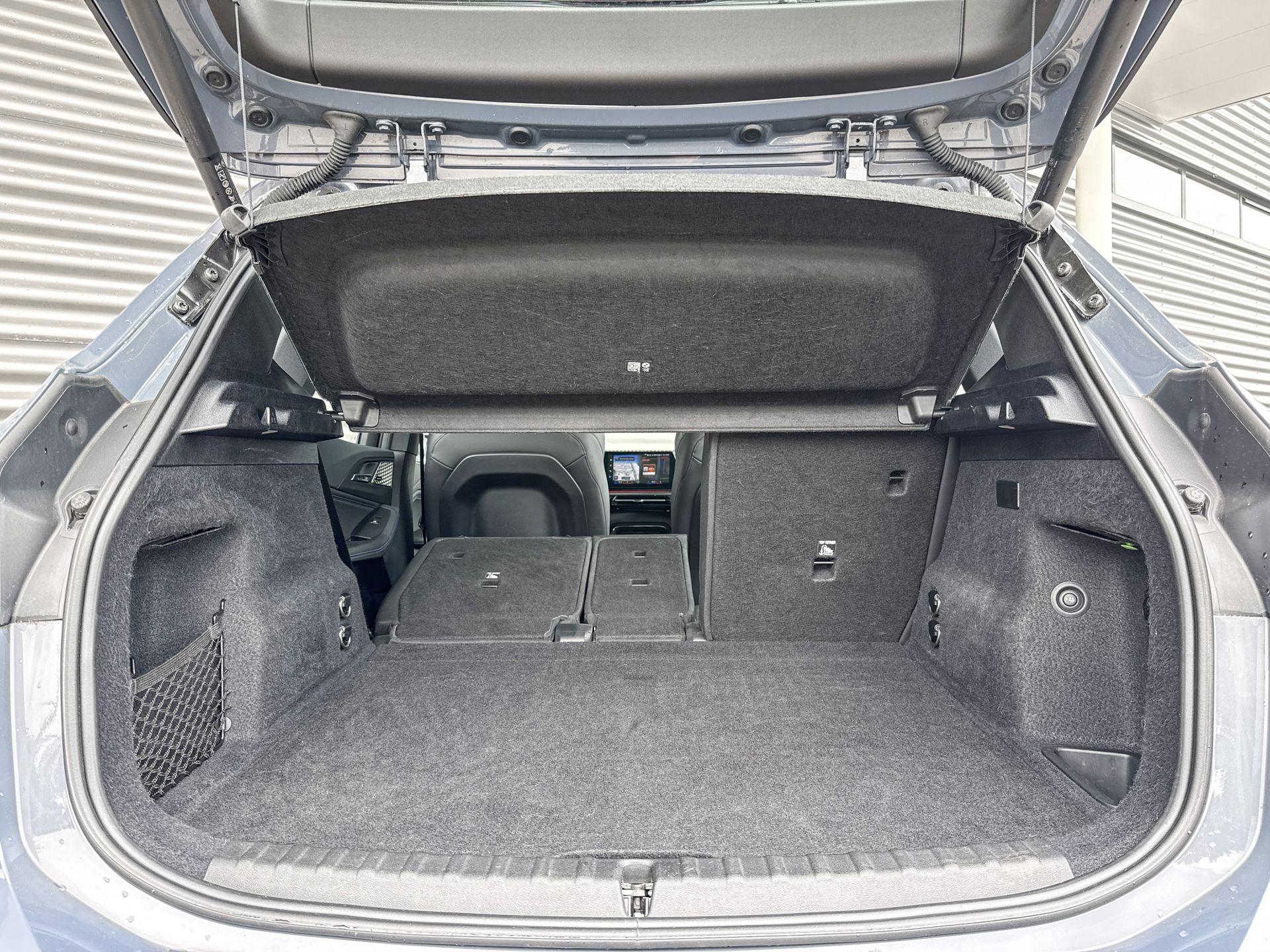Foto van BMW 230e xDrive Active Tourer