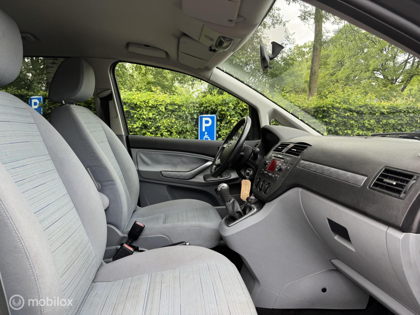 Foto van Ford Focus C-max