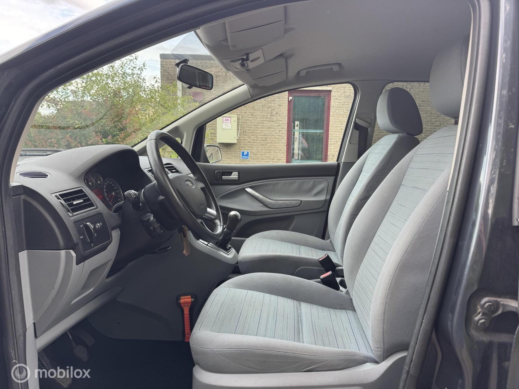 Foto van Ford Focus C-max