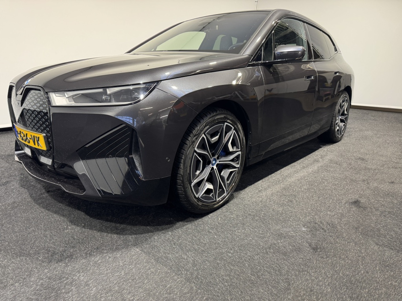 Foto van BMW Ix Xdrive40