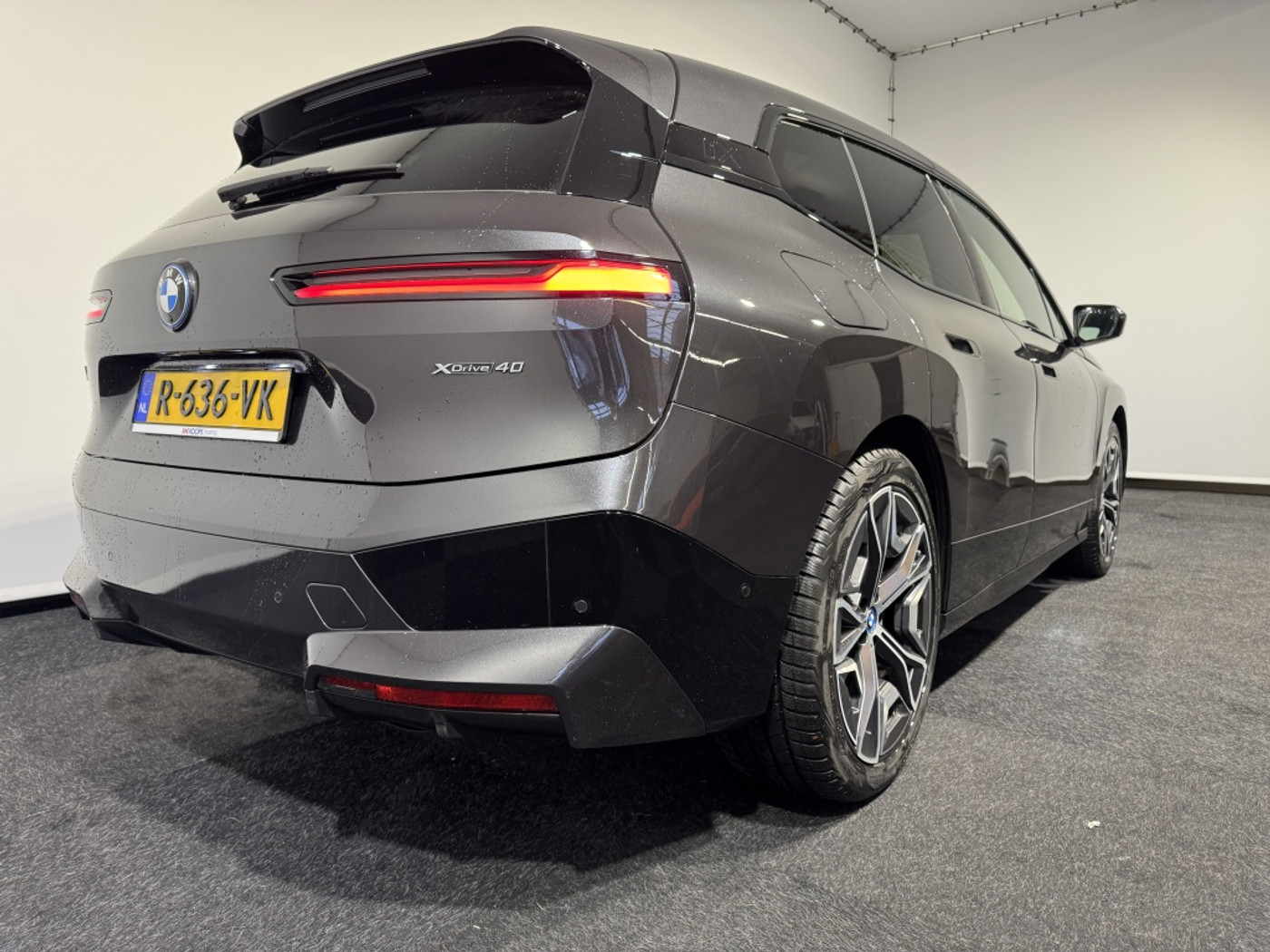 Foto van BMW Ix Xdrive40
