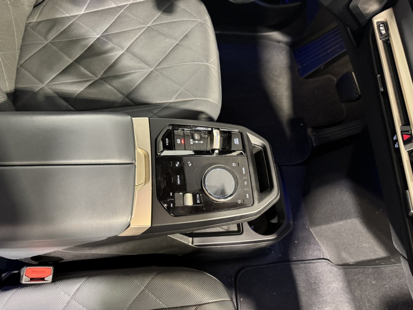 Foto van BMW Ix Xdrive40