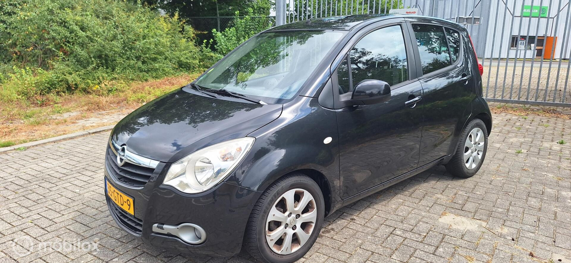 Foto van Opel Agila