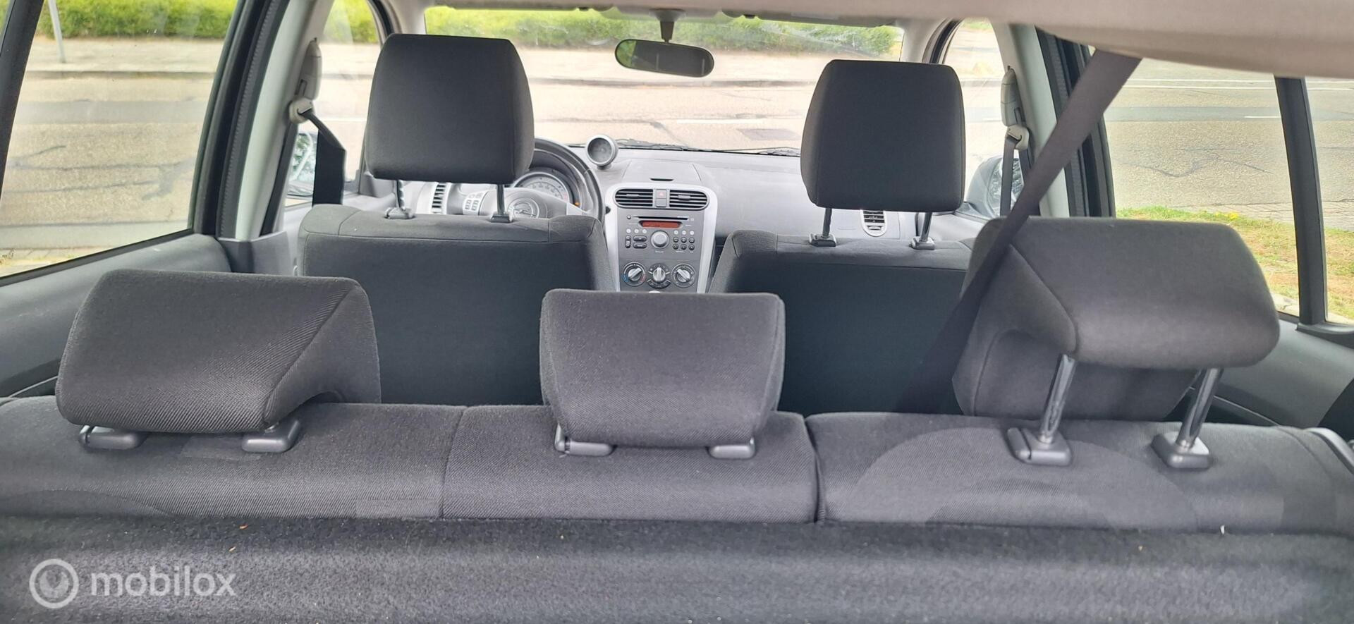 Foto van Opel Agila