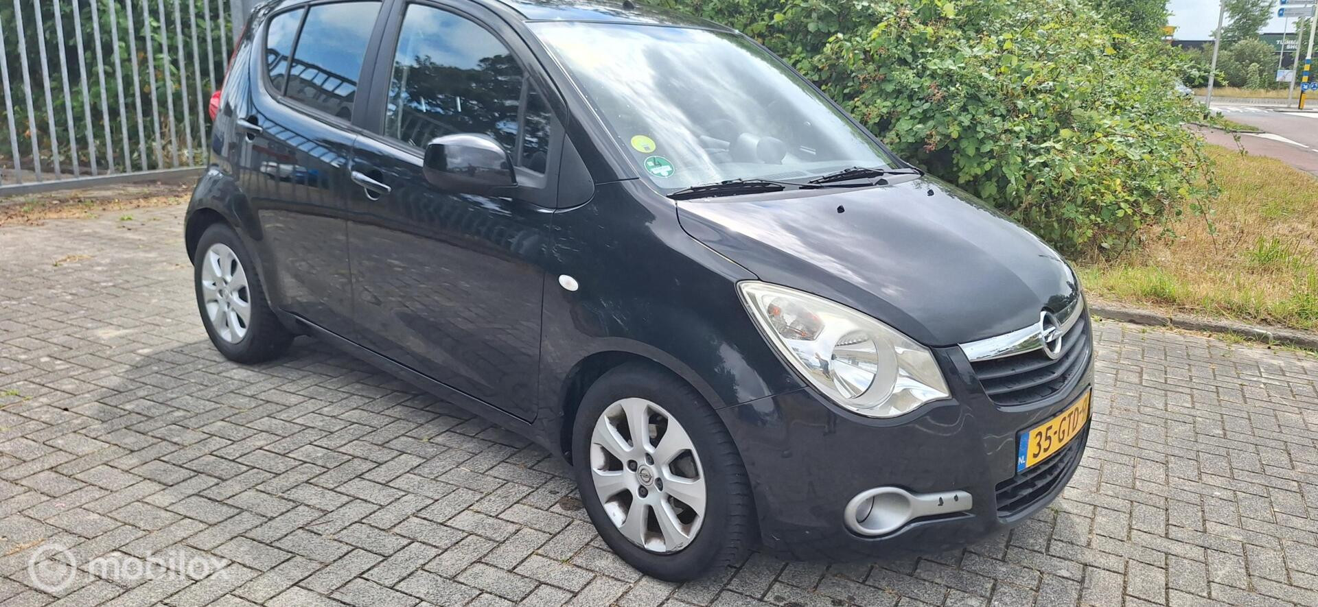 Foto van Opel Agila